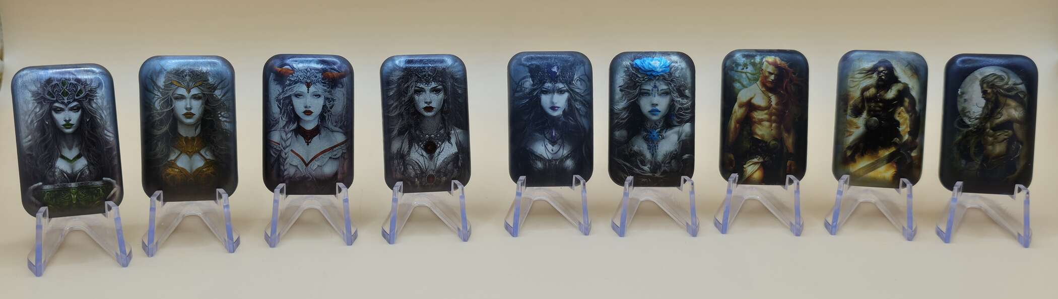 Germania Mint Gods and Goddesses 9-teiliges 2 oz Silberbarren-Set mit nordischen Motiven