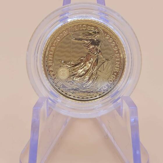 „Britannia 2023 Goldmünze 1/10 oz 999.9 Feingold mit Britannia‑Motiv und Union Jack in Schutzhülle“