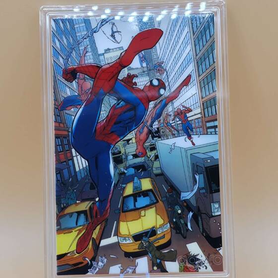 Spider-Man Silver Foil Tier 2 mit Seriennummer 0448 von 1000 in Kapsel