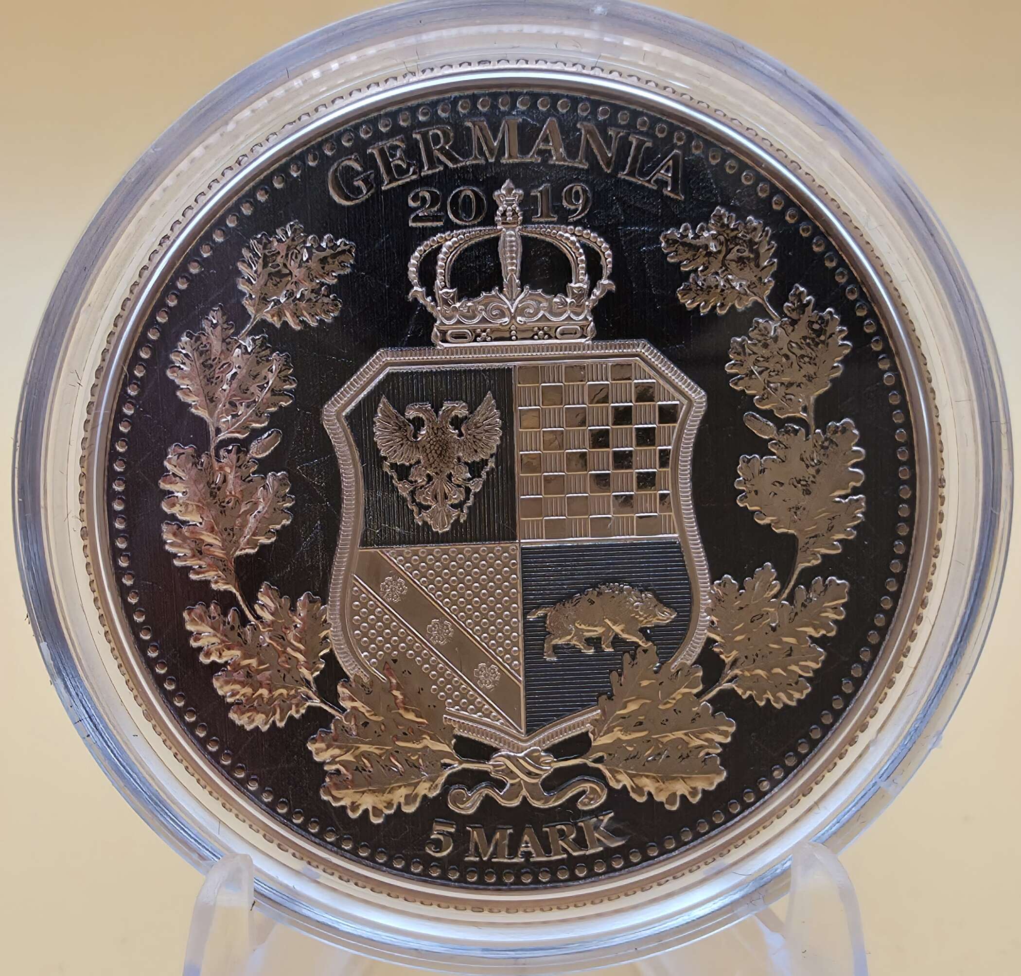 ermania Mint 2019 – The Allegories | Columbia & Germania | Space Black & Pink Gold | 1 oz Silber | 5 Mark – Bild 2