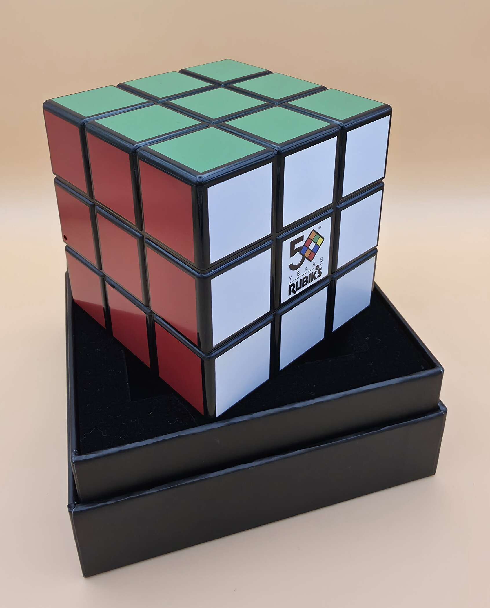 Tuvalu 2024 – Rubik’s Cube 50th Anniversary – 2 oz Silver Antiqued Coloured Coin – Limitierte Auflage 3000 Stück – Bild 5