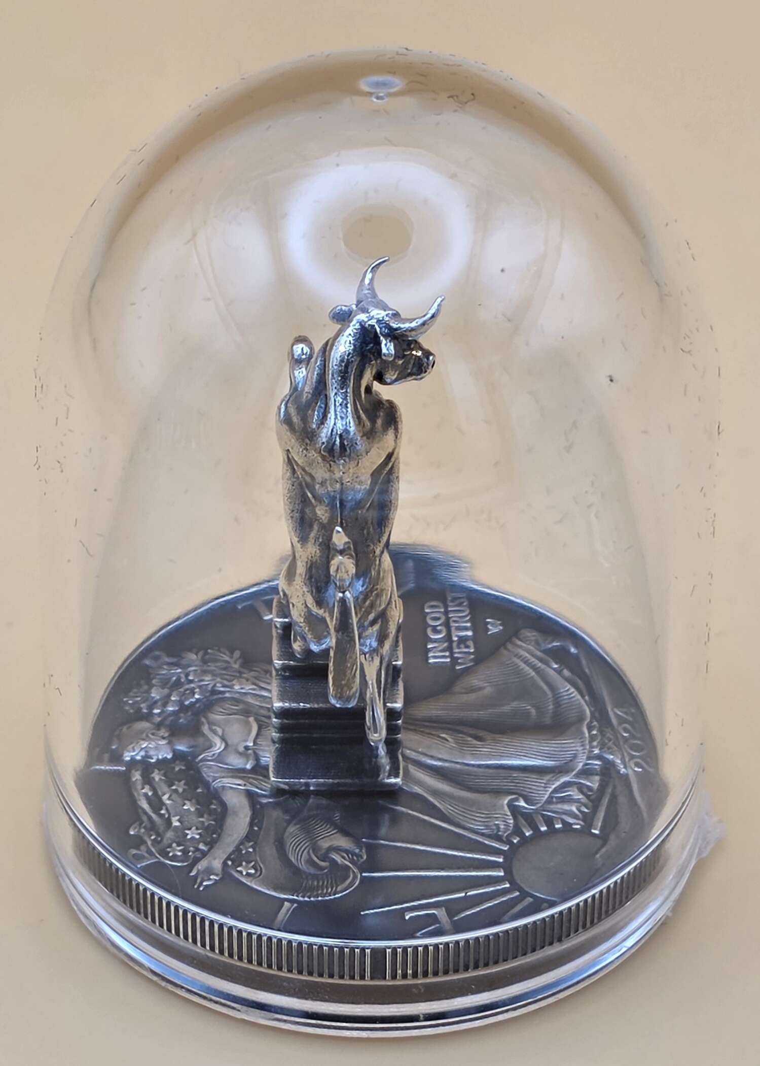 American Silver Eagle Bull Edition 2024 – 1 oz Silbermünze mit 3D Bull-Figurine | Limitierte Ausgabe 100 Stück – Bild 2