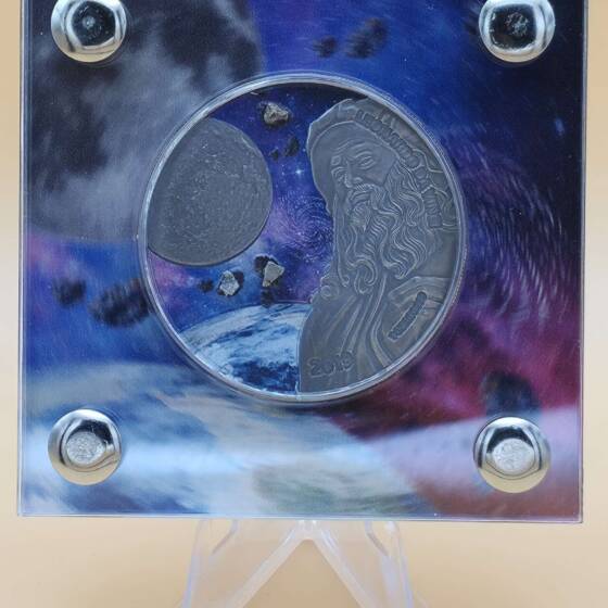 Ghana 5 Cedis 2019 Silbermünze Leonardo da Vinci Heliocentric Theory III mit 3 echten Mondmeteoriten-Fragmenten in Präsentationsbox.
