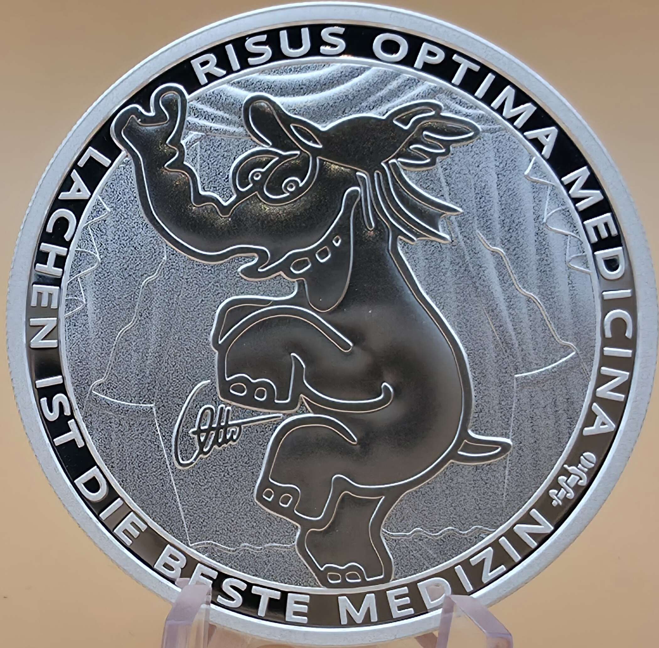 - „Otto Elefant Silbermünze 1 oz Tuvalu 2022 – Lachen ist die beste Medizin“